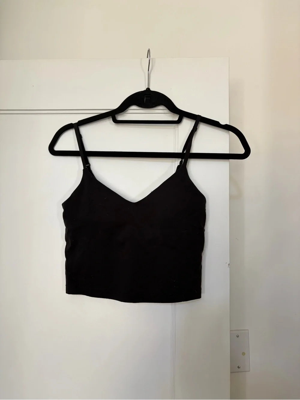 lululemon athletica Black V-Neck Spaghetti Strap crop tank top.